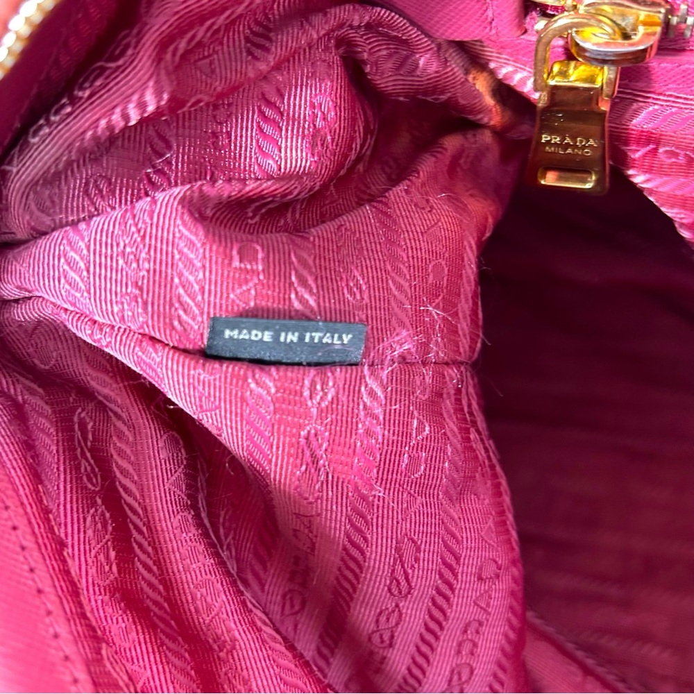 Prada Pink Tote Bag - Picture 13 of 16